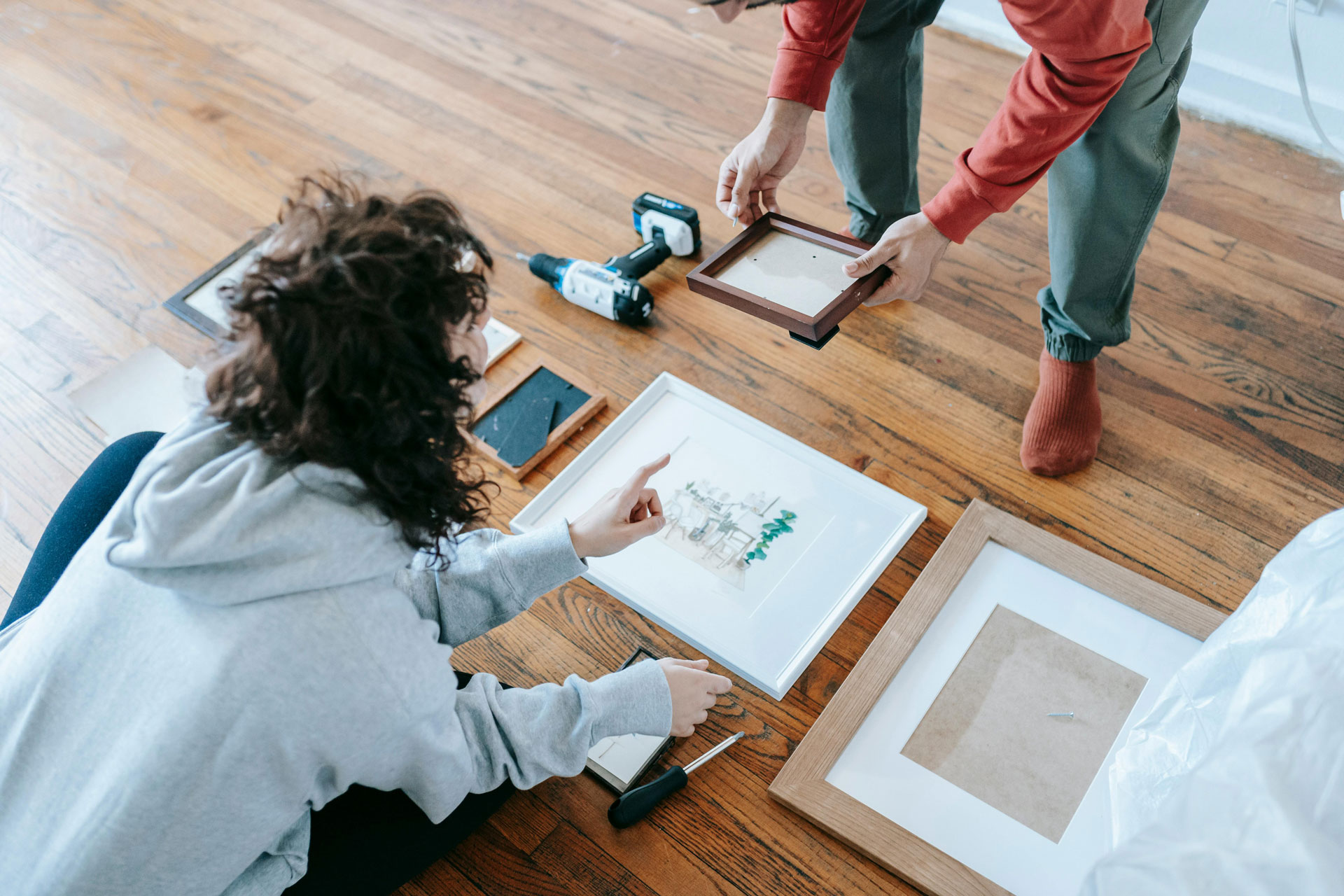 A Complete Guide to Picture Frame Hanging Hardware: Sawtooth Hangers, D-Rings, Wire, and Security Hardware